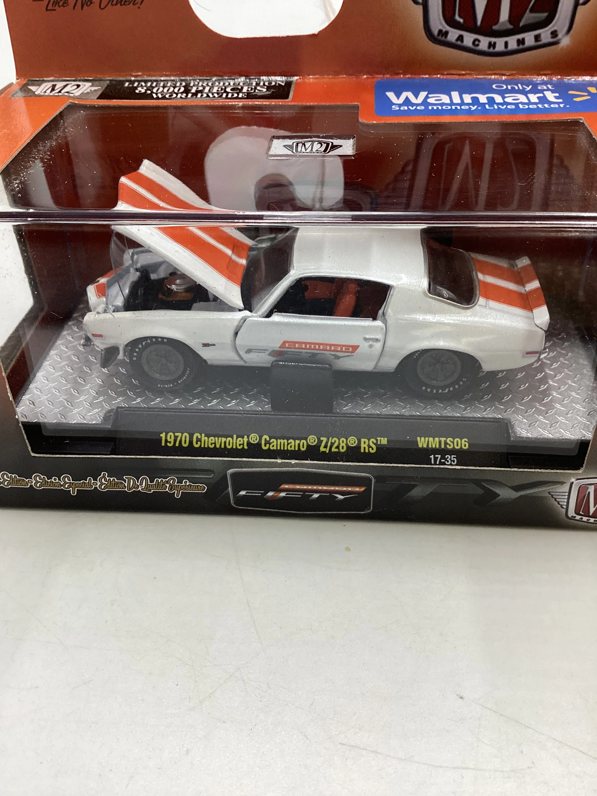 M2 Machines Walmart Exclusive Camaro Fifty 1970 Chevrolet Camaro Z/28 RS WMTS06 - Image 3