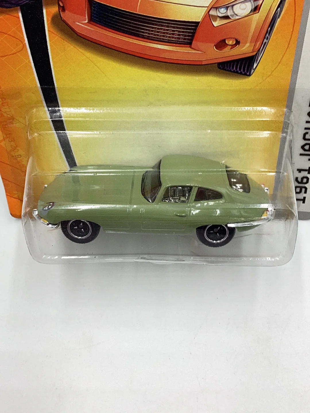Matchbox 2007 #28 1961 Jaguar E -Type Coupe green 209C - Image 5