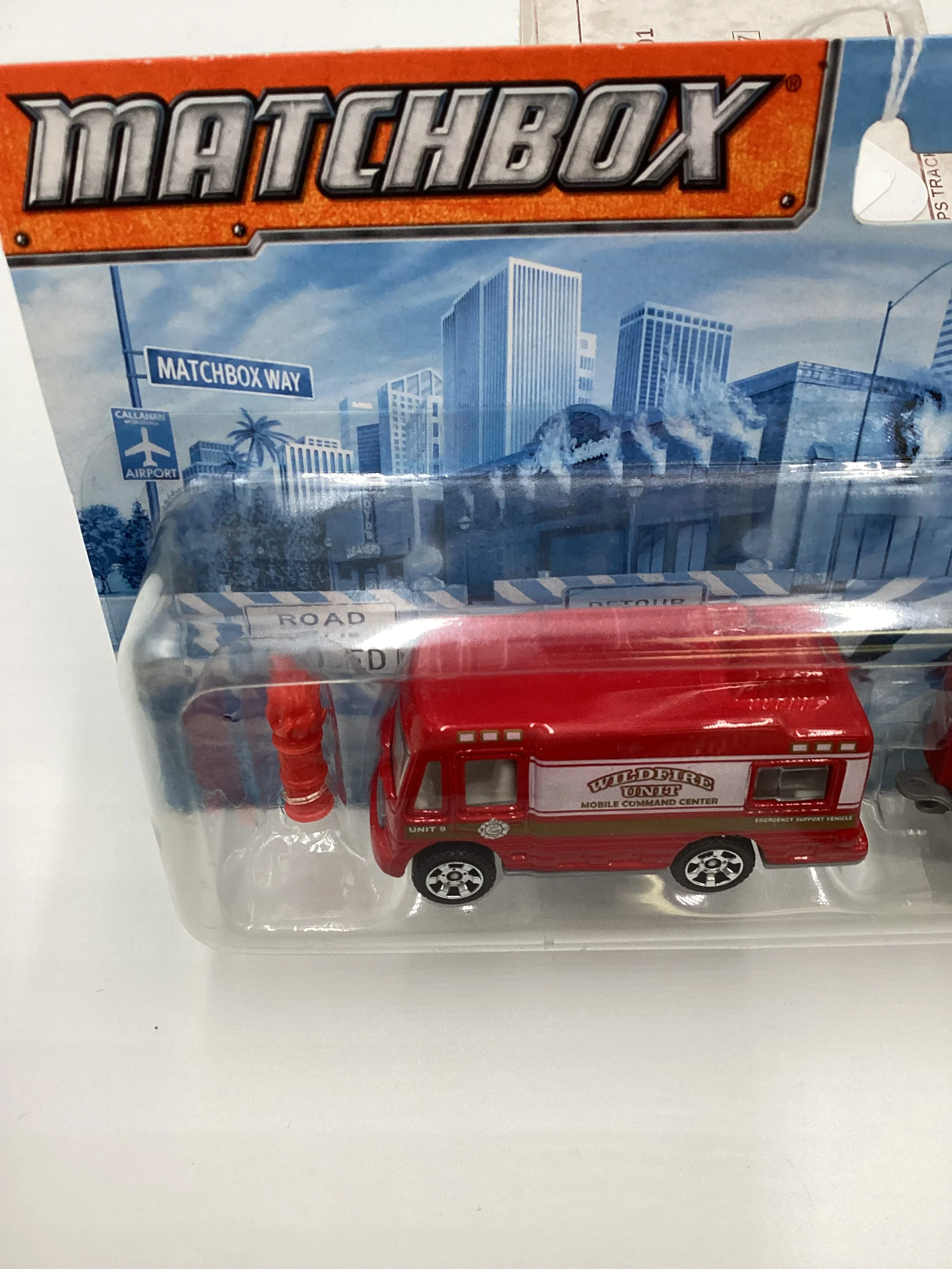 Matchbox 2013 Hitch and Haul Flame Tamers Wildfire Unit - Image 8