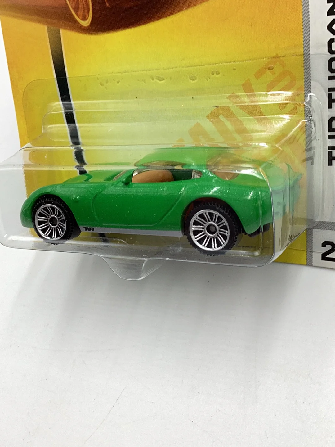 Matchbox 2008 #22 TVR Tuscan S green 207C - Image 4