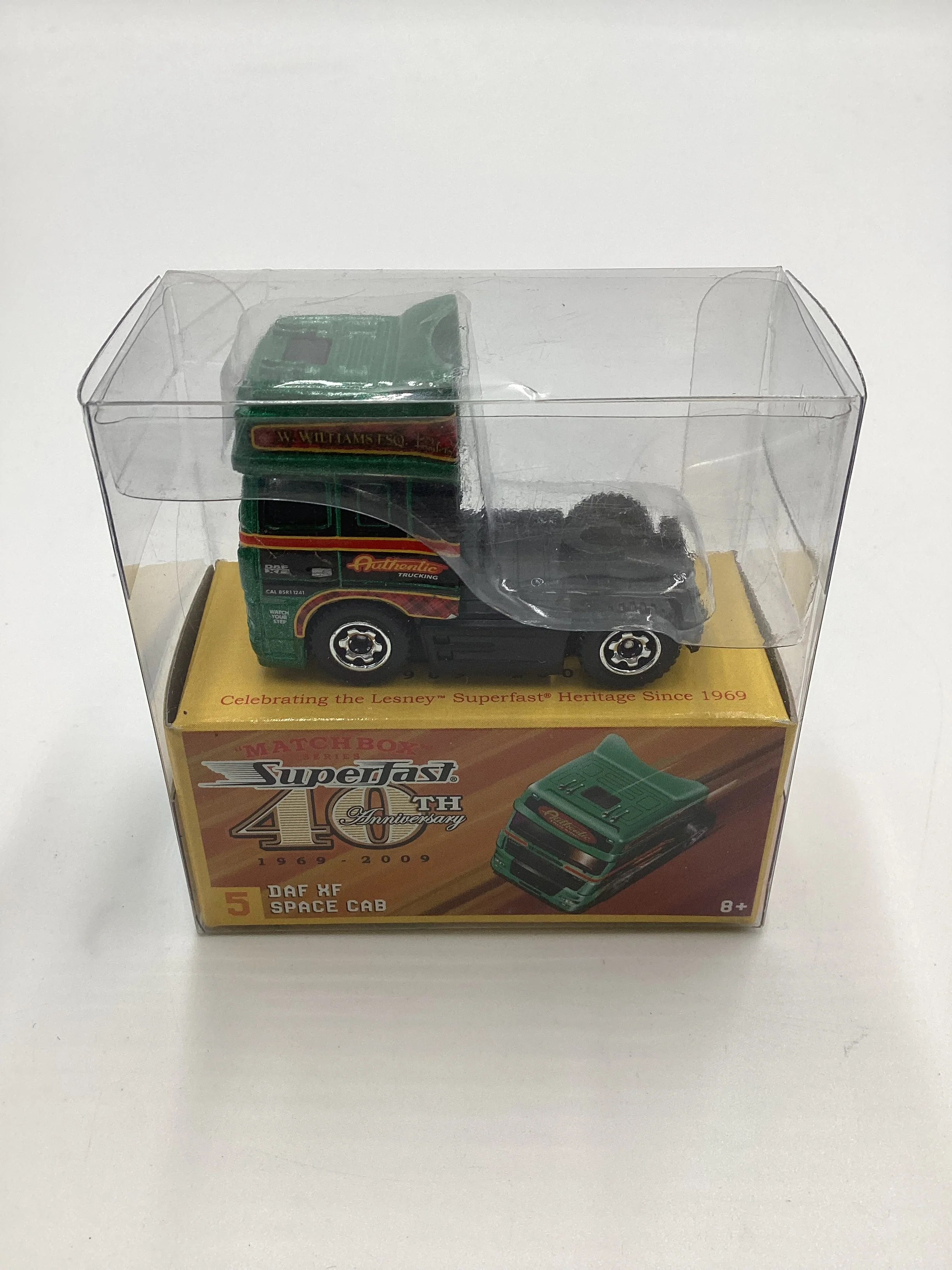 Matchbox 40th Anniversary Superfast #5 DAF XF Space Cab Green - Image 2