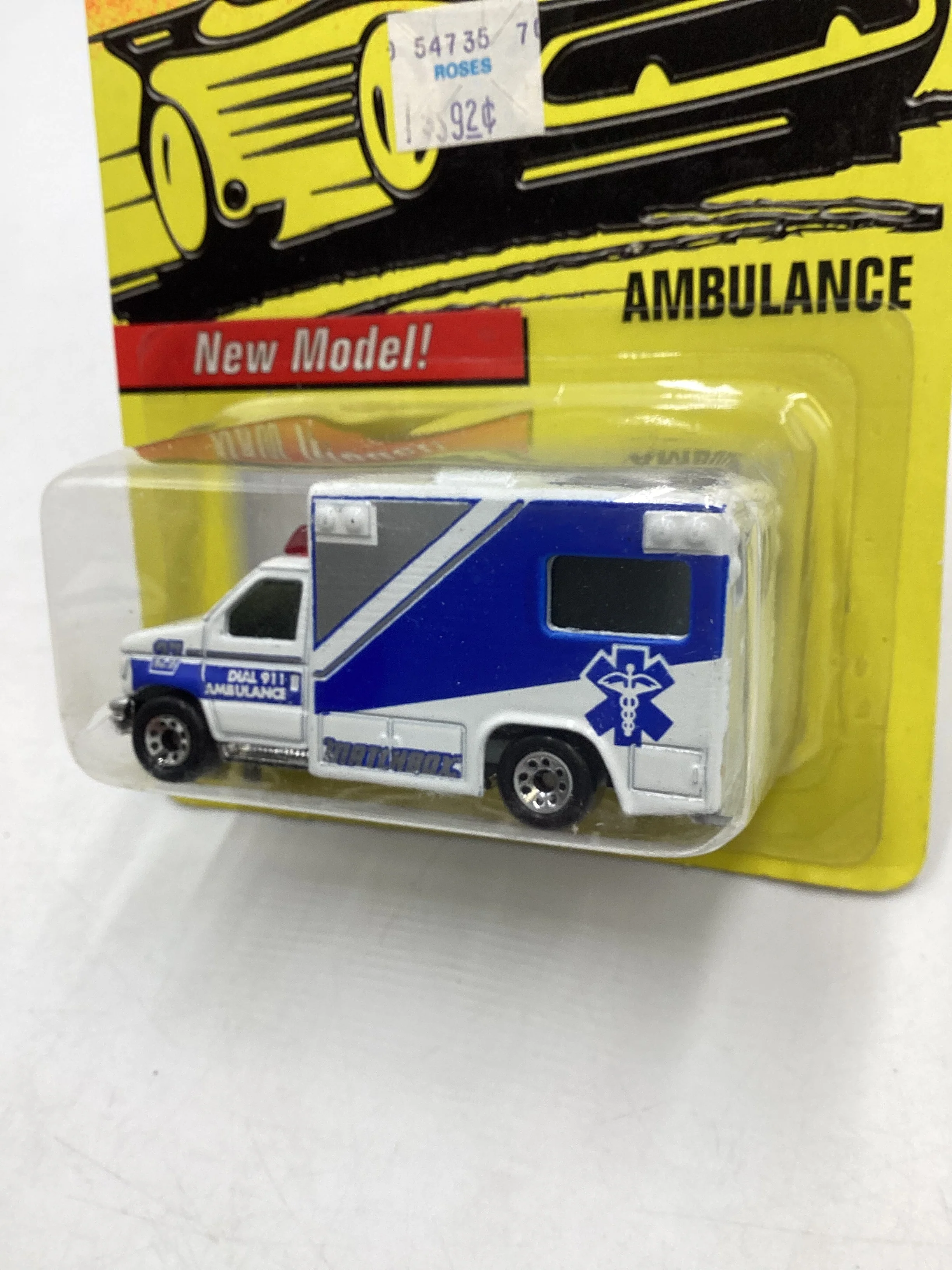 Matchbox #51 Ambulance *Cracked Blister 206B - Image 4