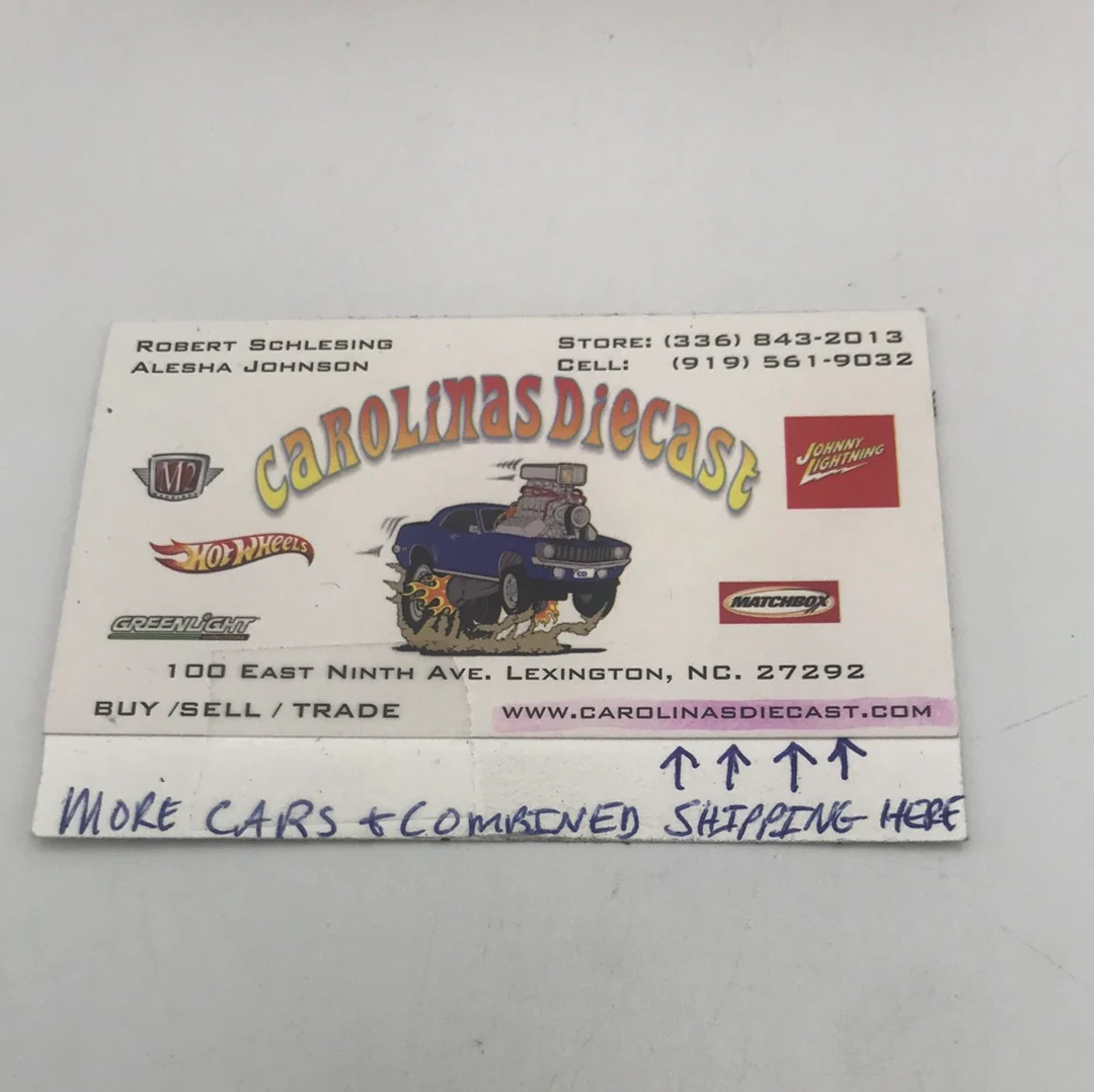 matchbox 70 years Tesla Model Y 49F - Image 5