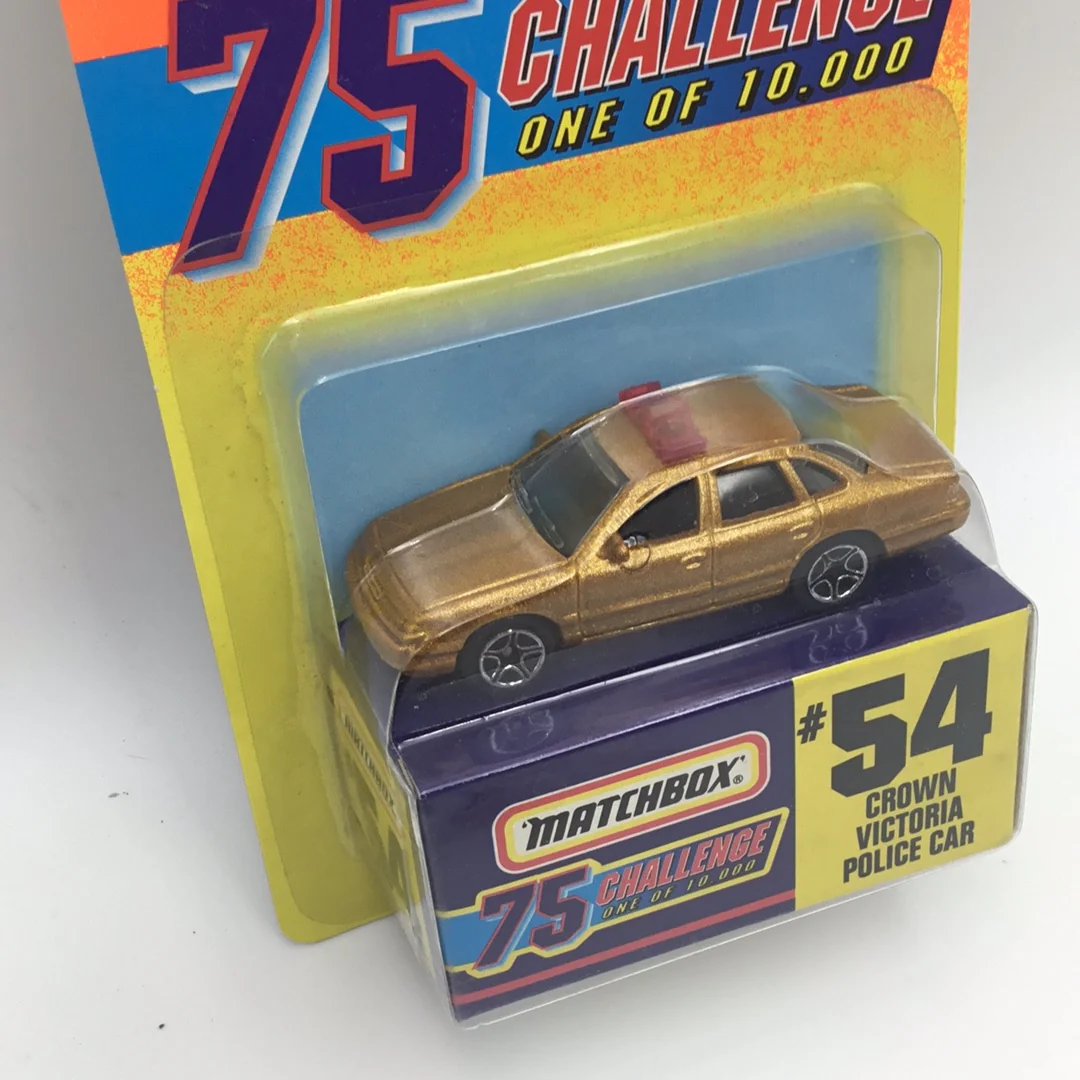 Matchbox 75 Challenge #54 Crown Victoria Police Car 5G8 - Image 3