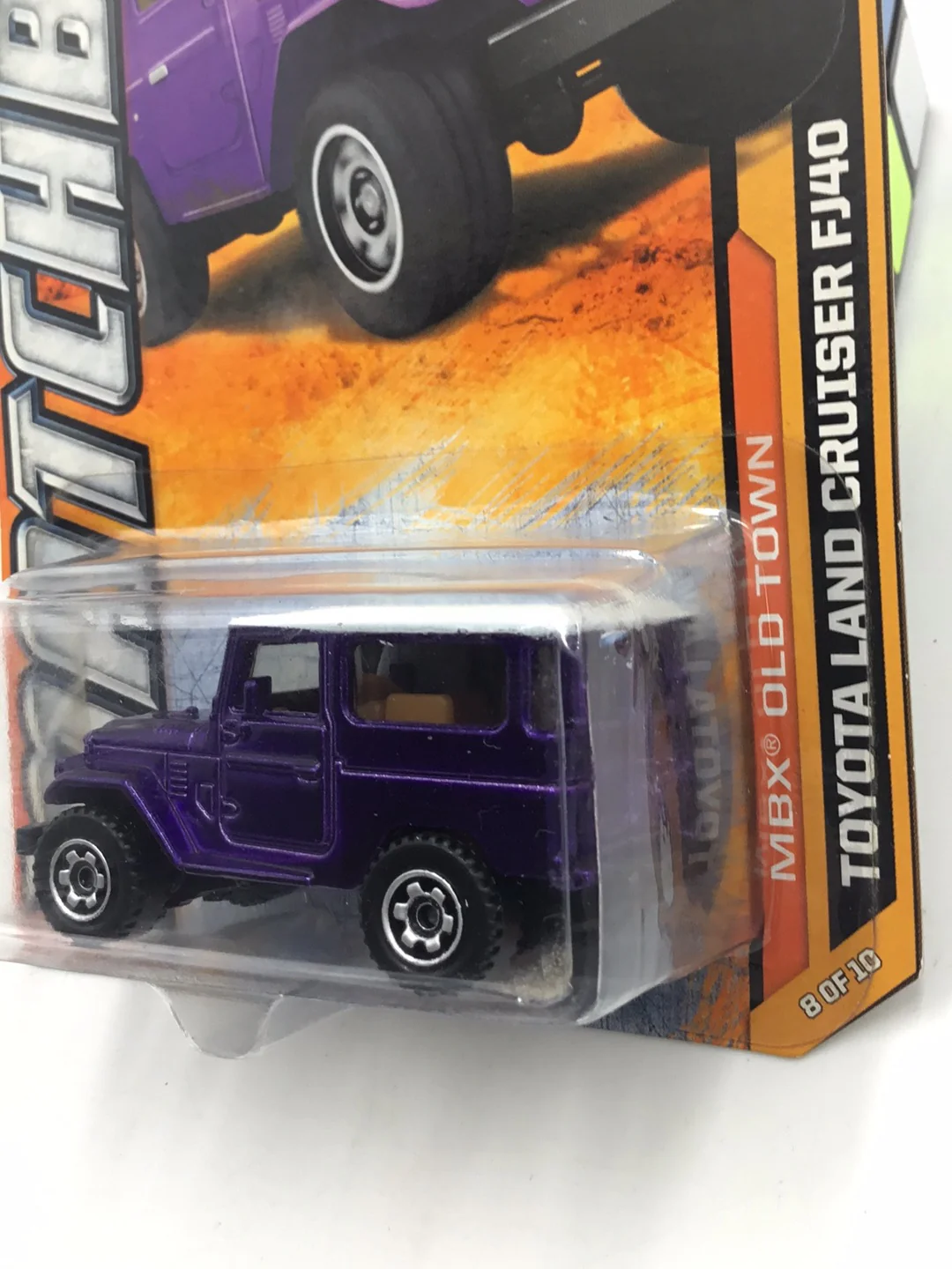 Matchbox 2012 #8 Toyota Land Cruiser FJ40 - Image 4