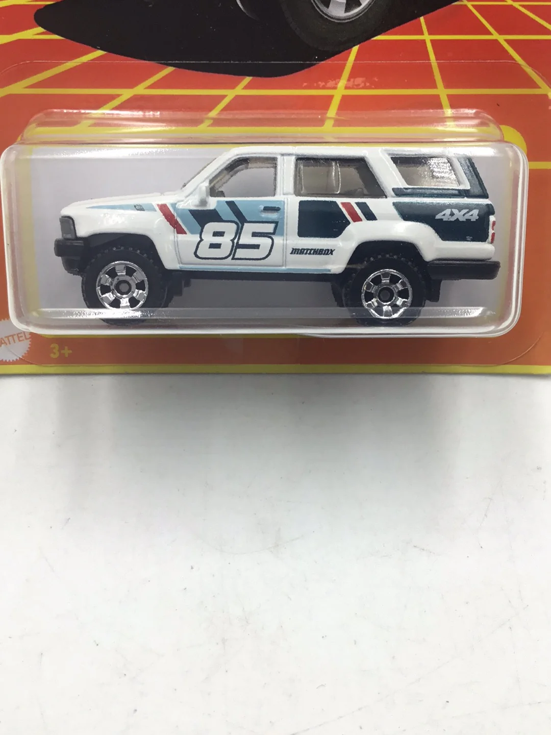 Matchbox #9 Toyota 4 Runner Target Exclusive 160J - Image 2