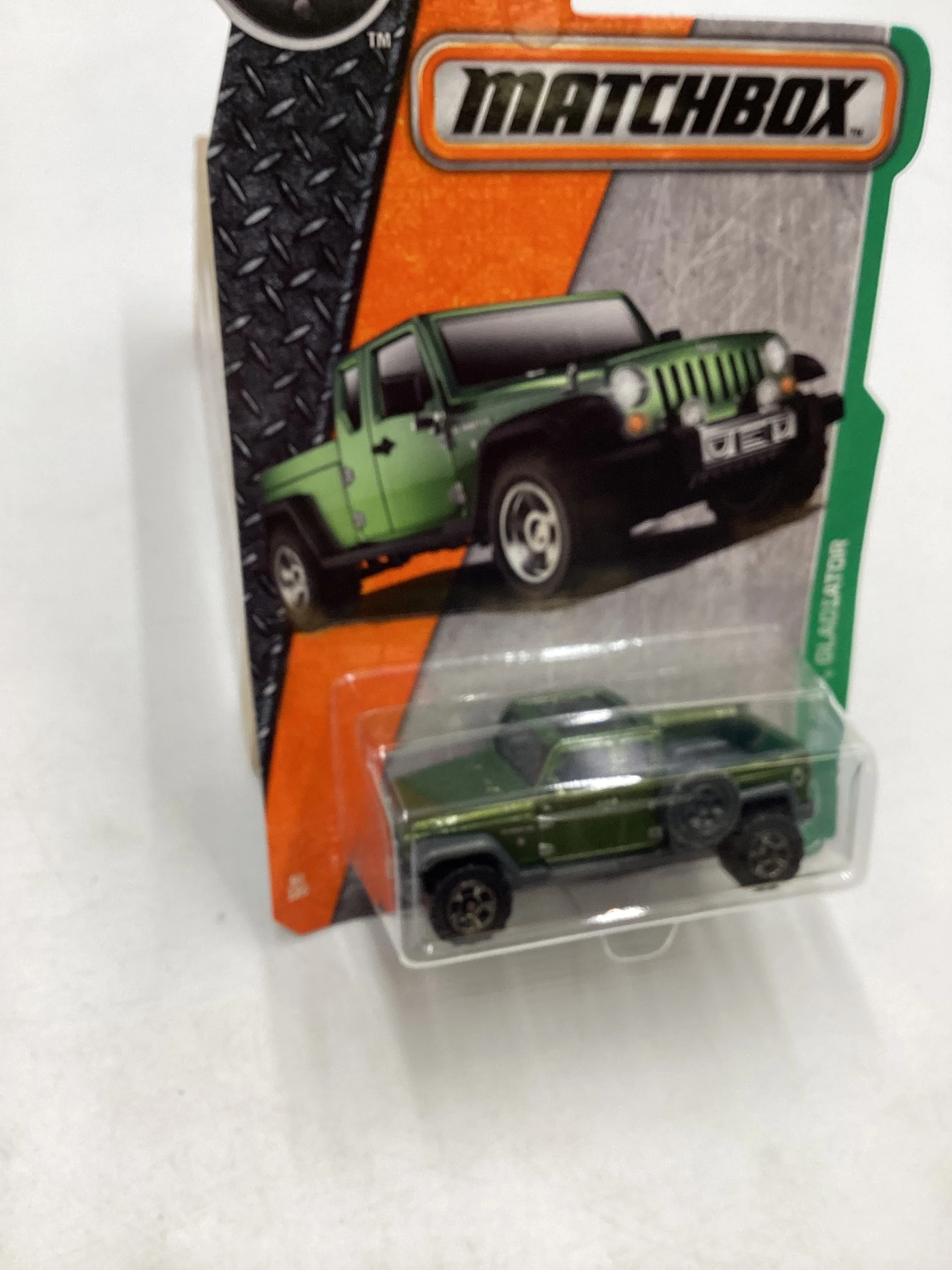 Matchbox #92 Jeep Gladiator Green 208E - Image 5