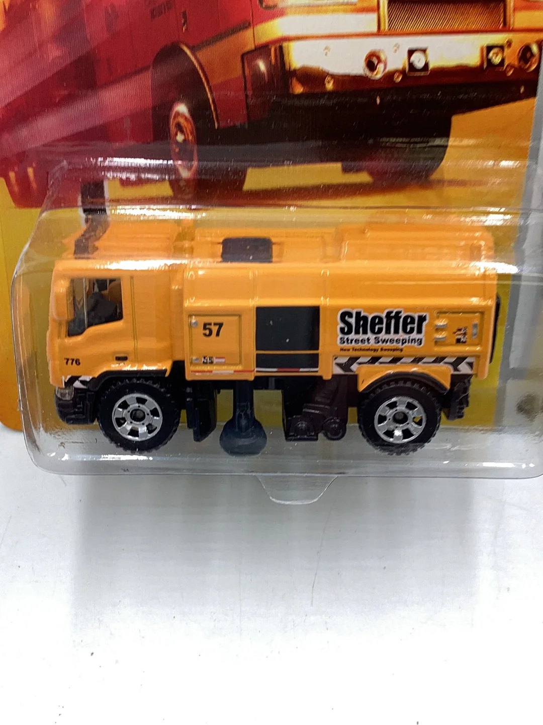Matchbox city action #44 Street Sweeper 67H - Image 3