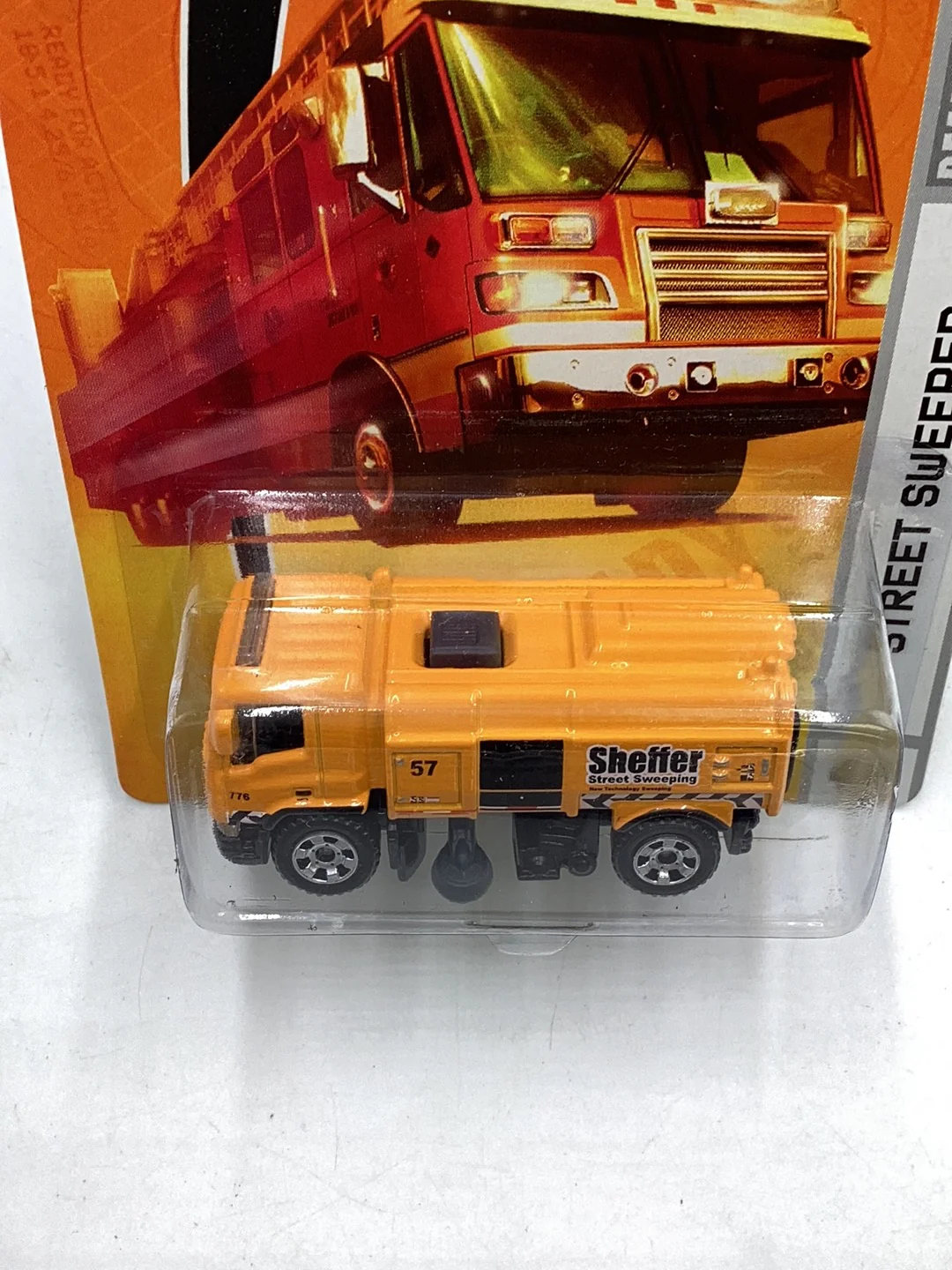 Matchbox city action #44 Street Sweeper 67H - Image 6