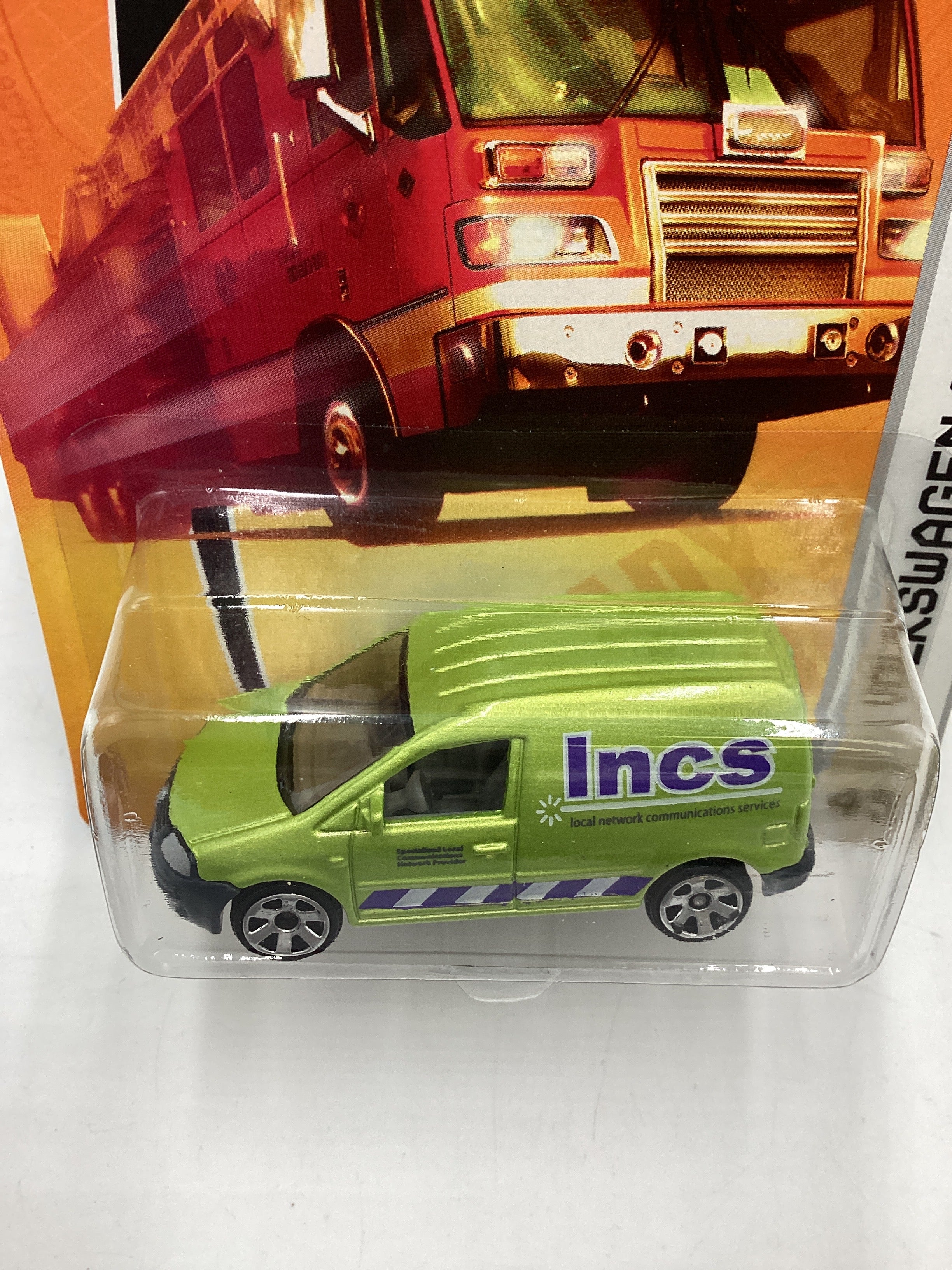 Matchbox City Action #45 Volkswagen Caddy green 207G - Image 4