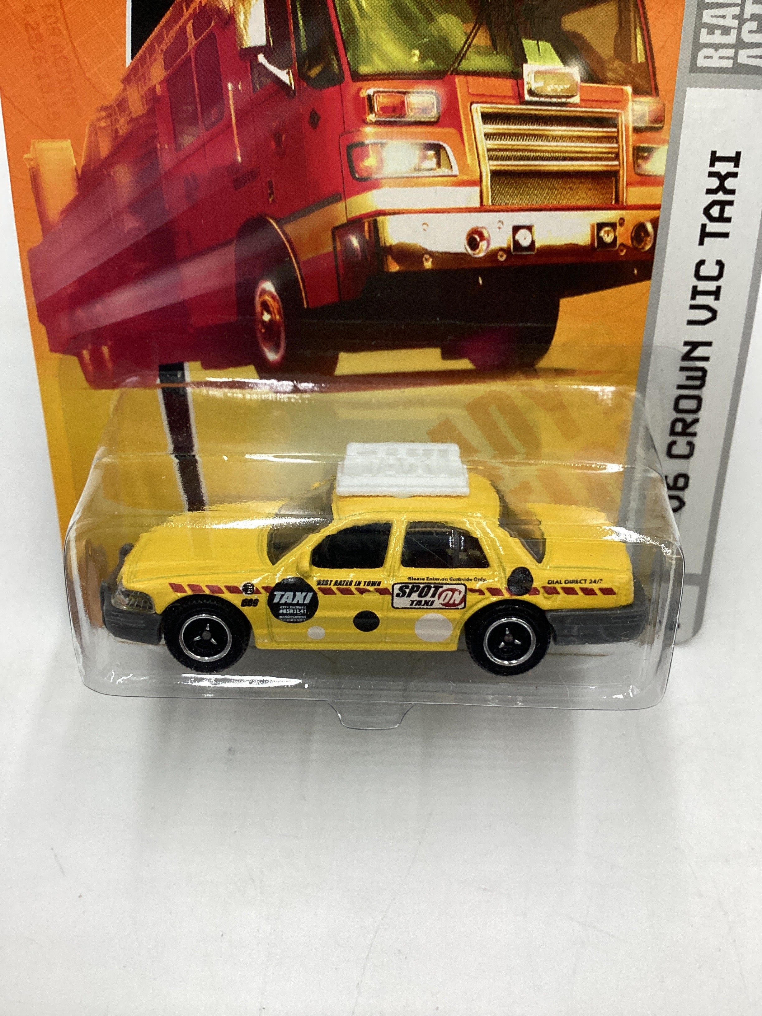 Matchbox city action #51 06 Crown Vic Taxi 31F - Image 3