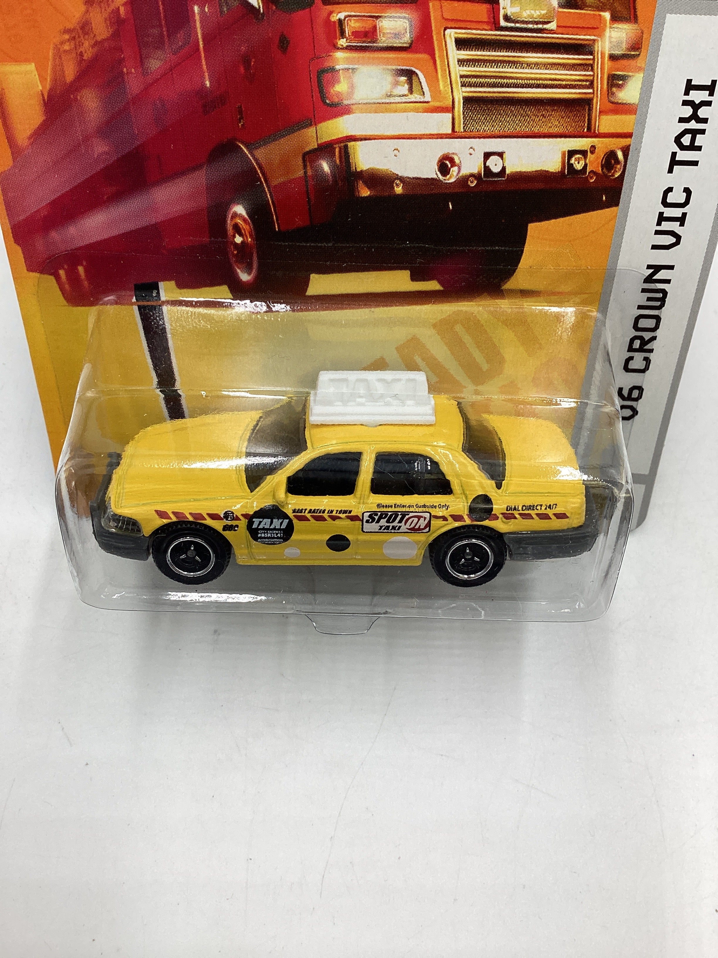 Matchbox city action #51 06 Crown Vic Taxi 31F - Image 6