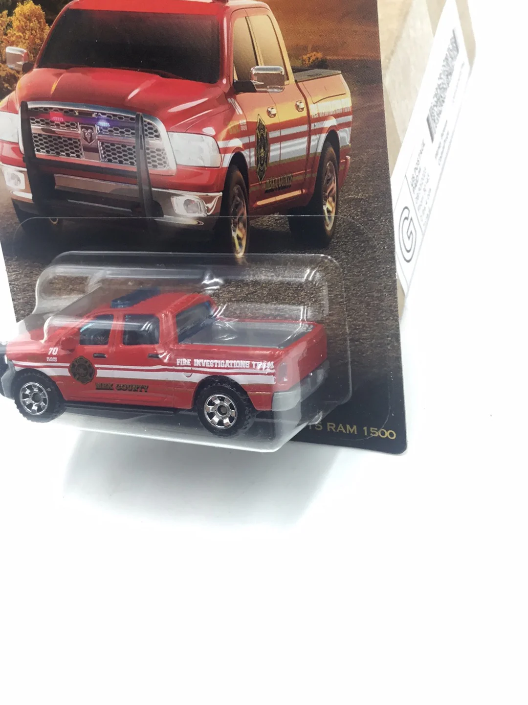 Matchbox County Rescue 2015 Ram 1500 158i - Image 4