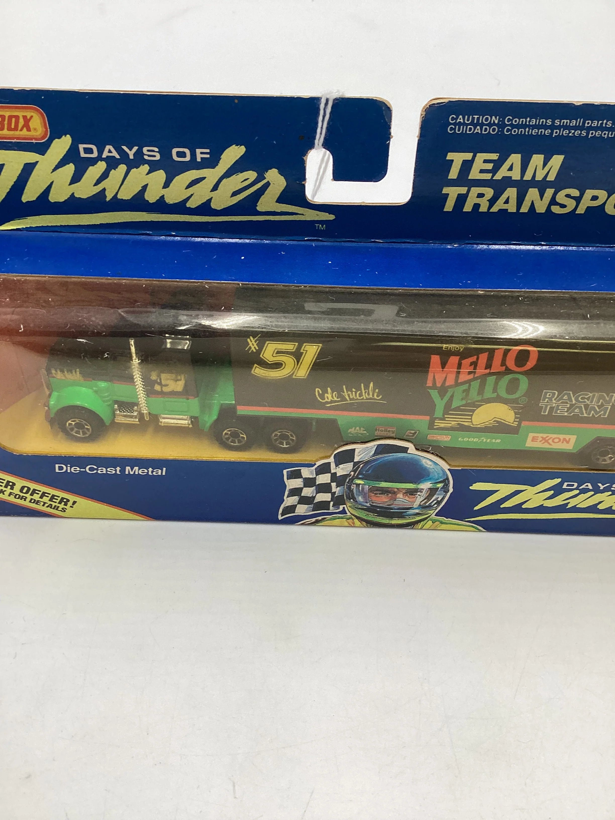 Matchbox Days of Thunder #32560 Team Transports Mello Yellow SR - Image 4