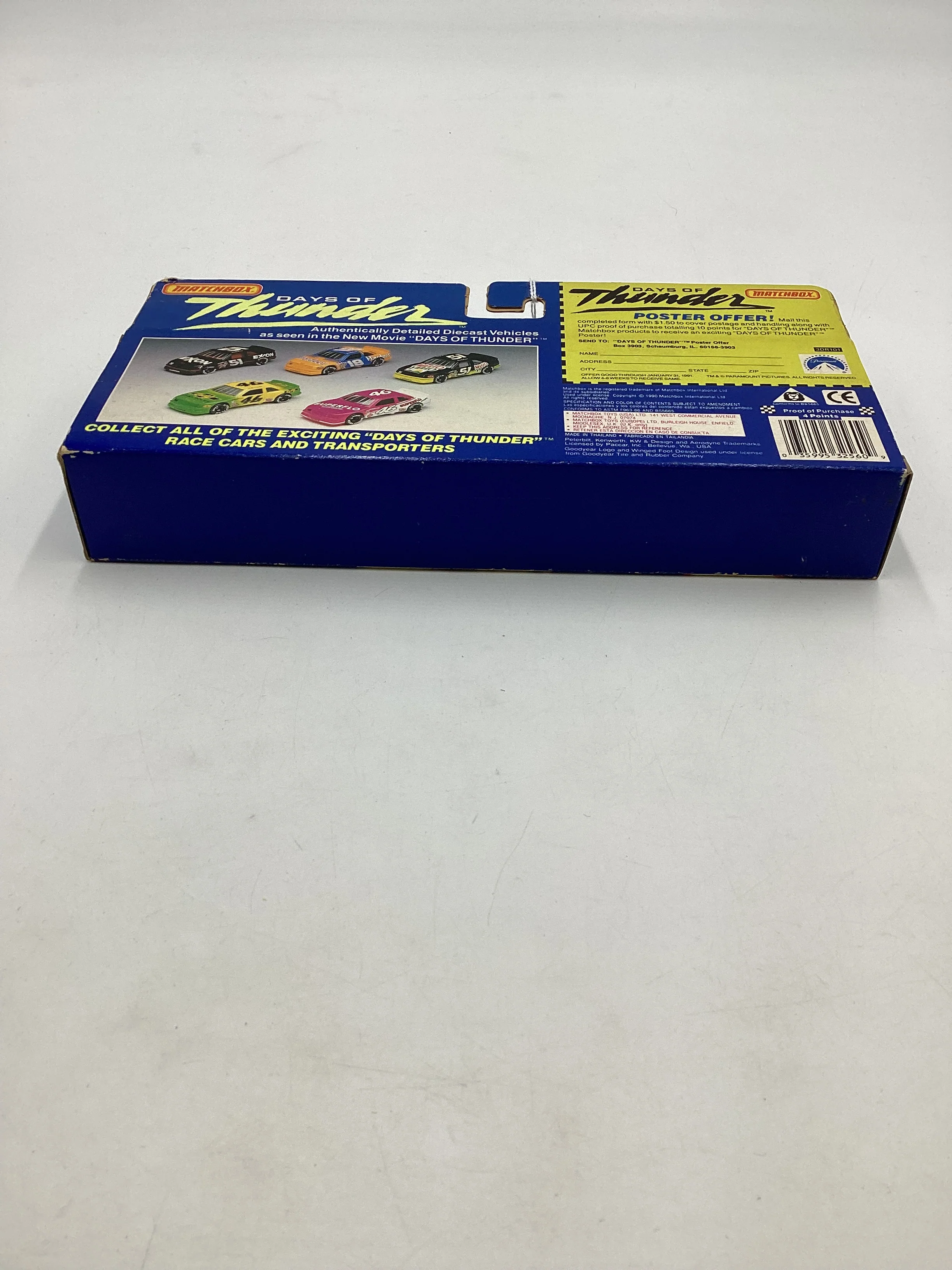 Matchbox Days of Thunder #32560 Team Transports Superflo Racing SR - Image 12