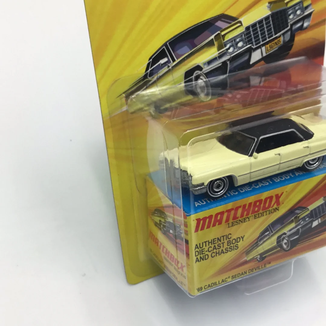 Matchbox Lesley Edition 69 Cadillac Sedan Deville R4 - Image 3