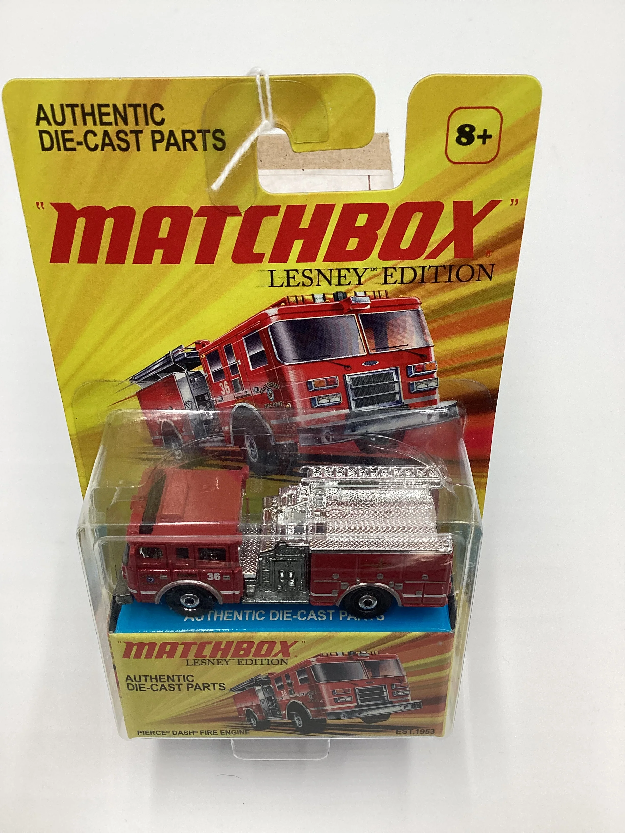 2011 Matchbox Lesley Edition Pasadena Ford E-350 Ambulance Red - Image 6