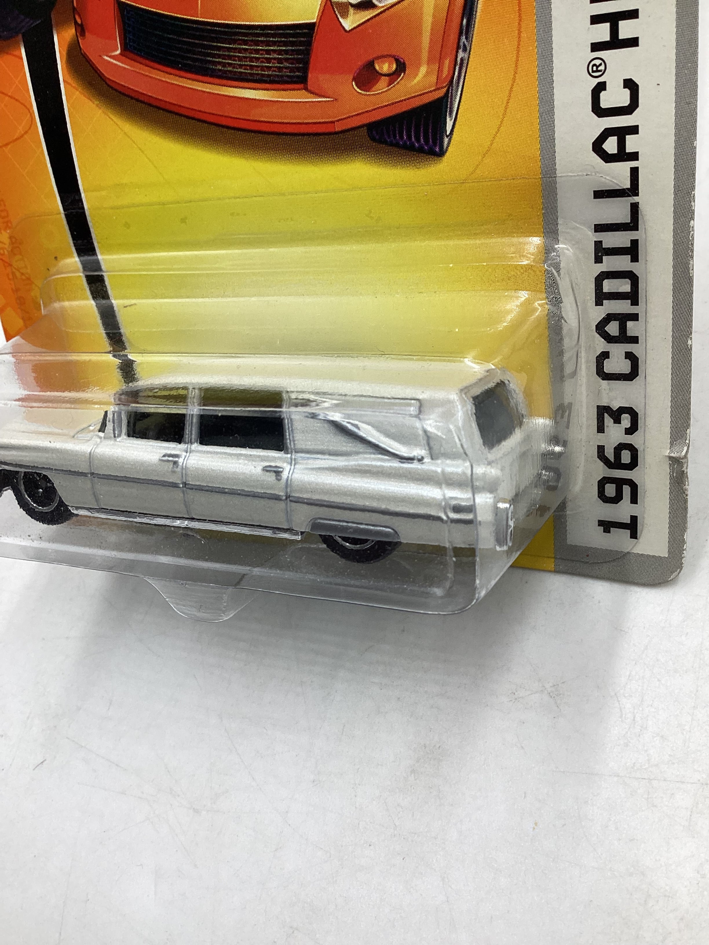 Matchbox MBX Metal #30 1963 Cadillac Hearse White 210B - Image 4