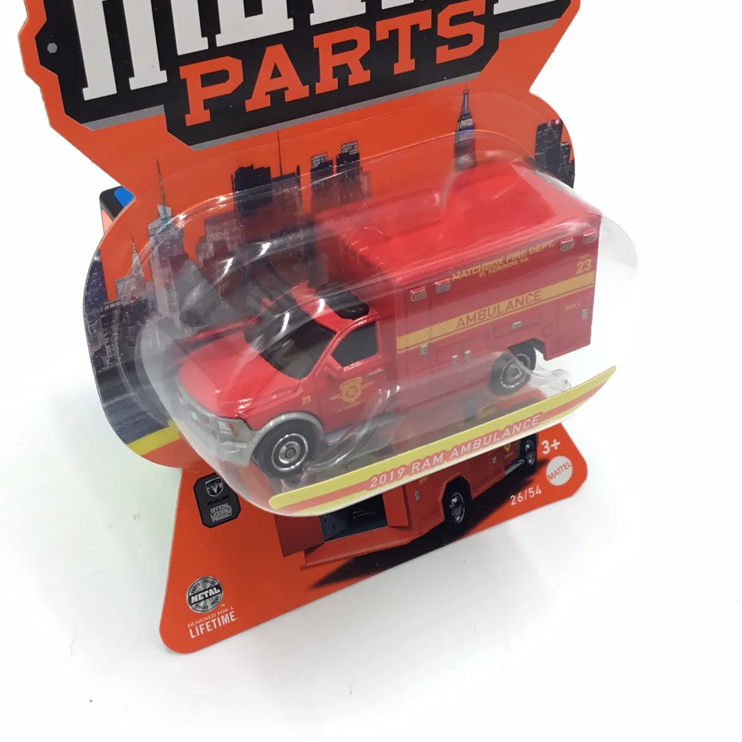Matchbox Moving Parts 2019 Ram Ambulance - Image 3