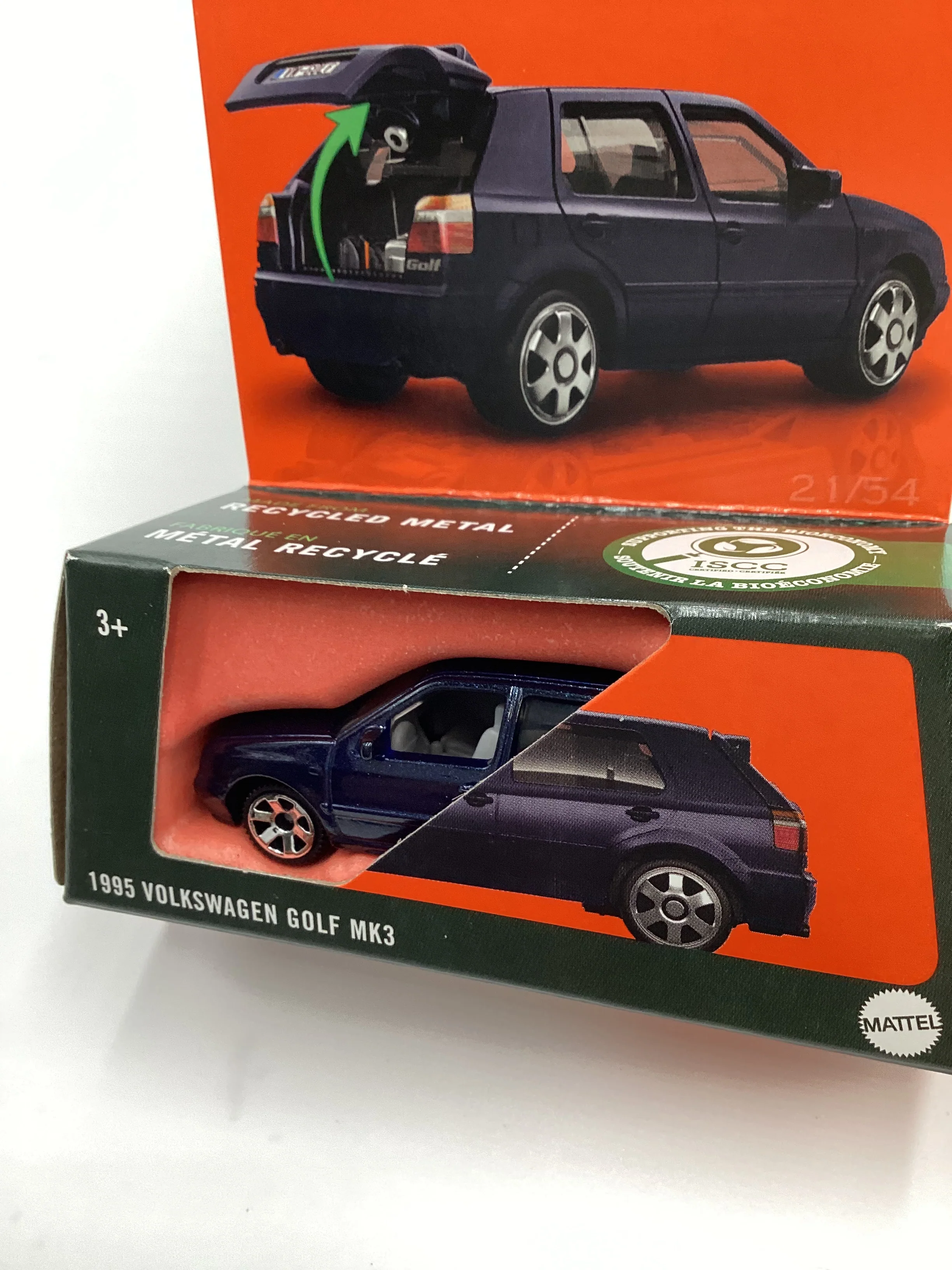 2024 Matchbox Moving Parts #21 1995 Volkswagen Golf MK3 Dark Blue 167M - Image 3