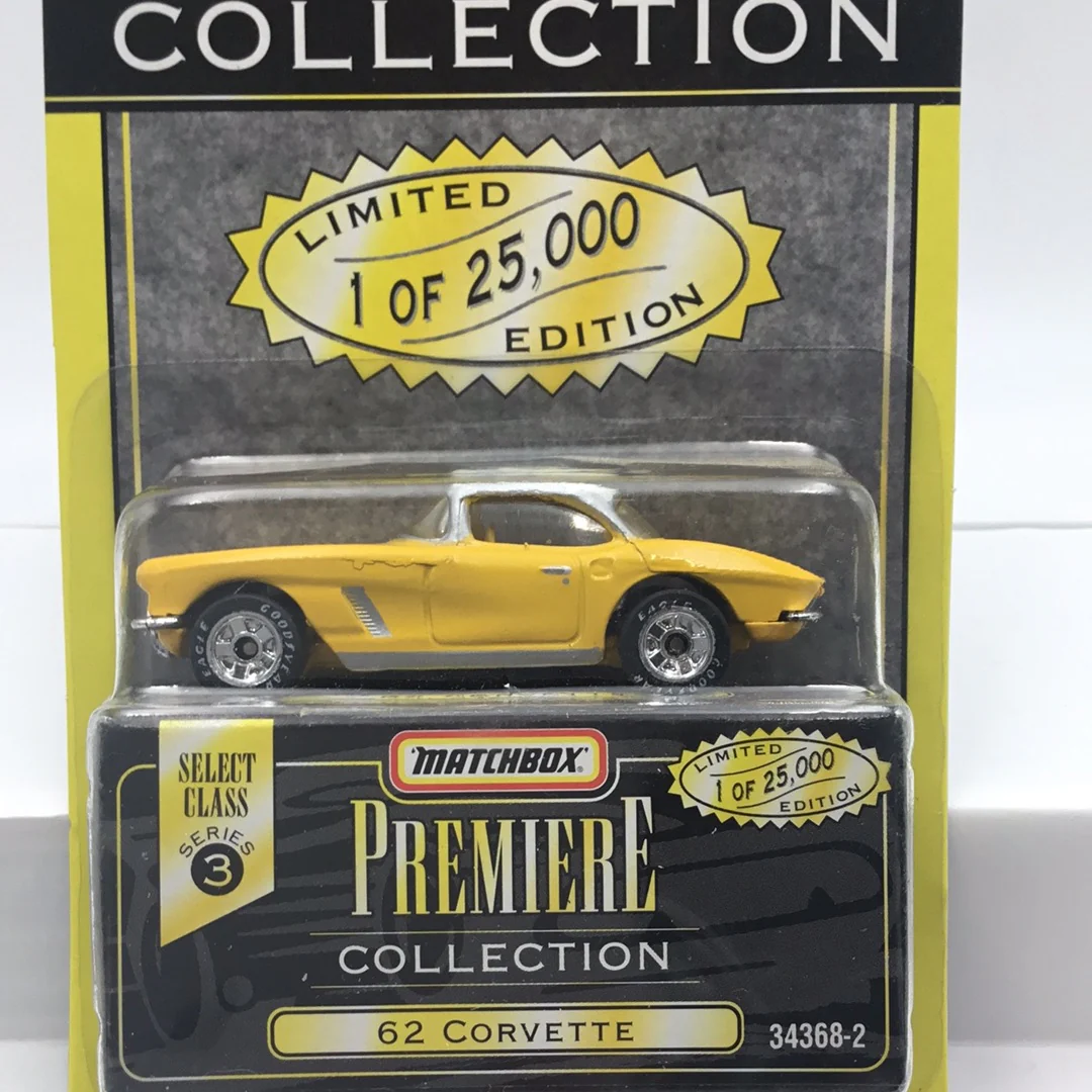 Matchbox Premiere series 3 ‘62 corvette yellow 5A5 - Image 2