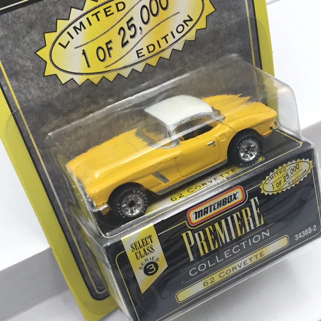 Matchbox Premiere series 3 ‘62 corvette yellow 5A5 - Image 3