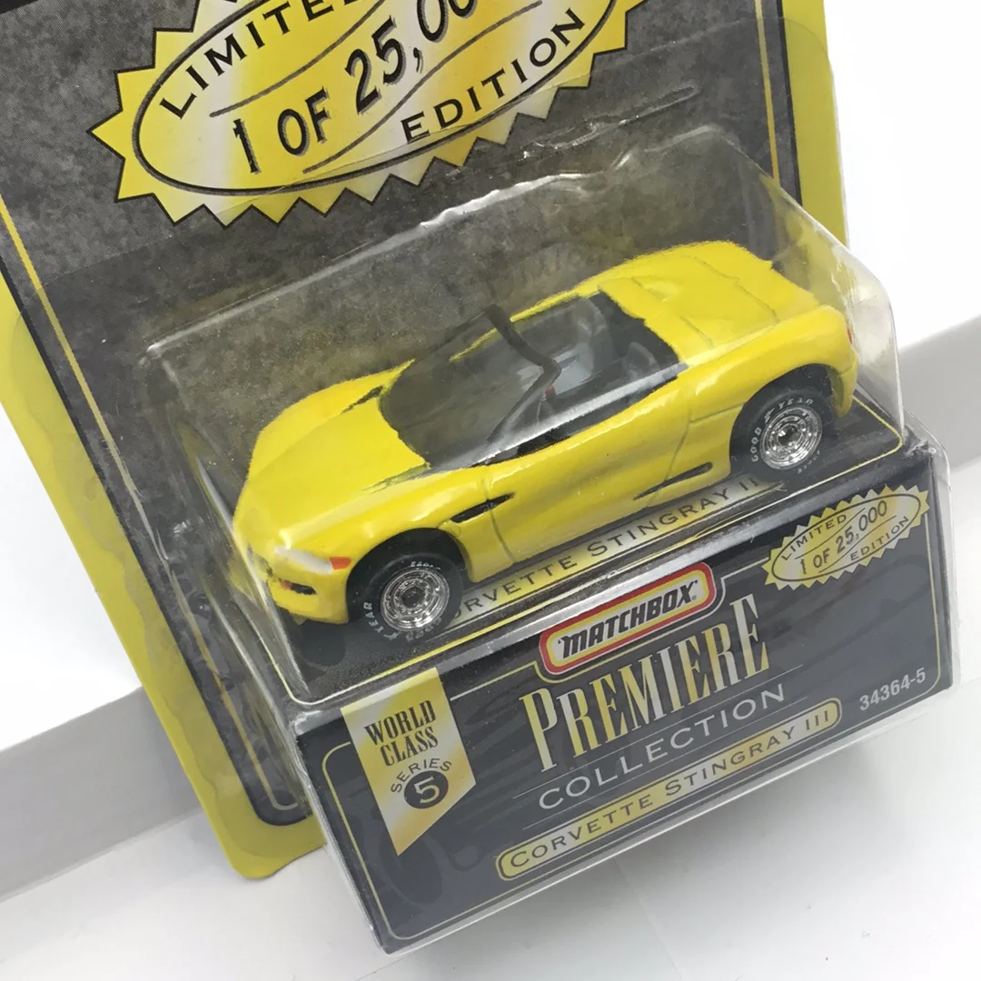 Matchbox Premiere series 5 Corvette Stingray III yellow 212B - Image 3