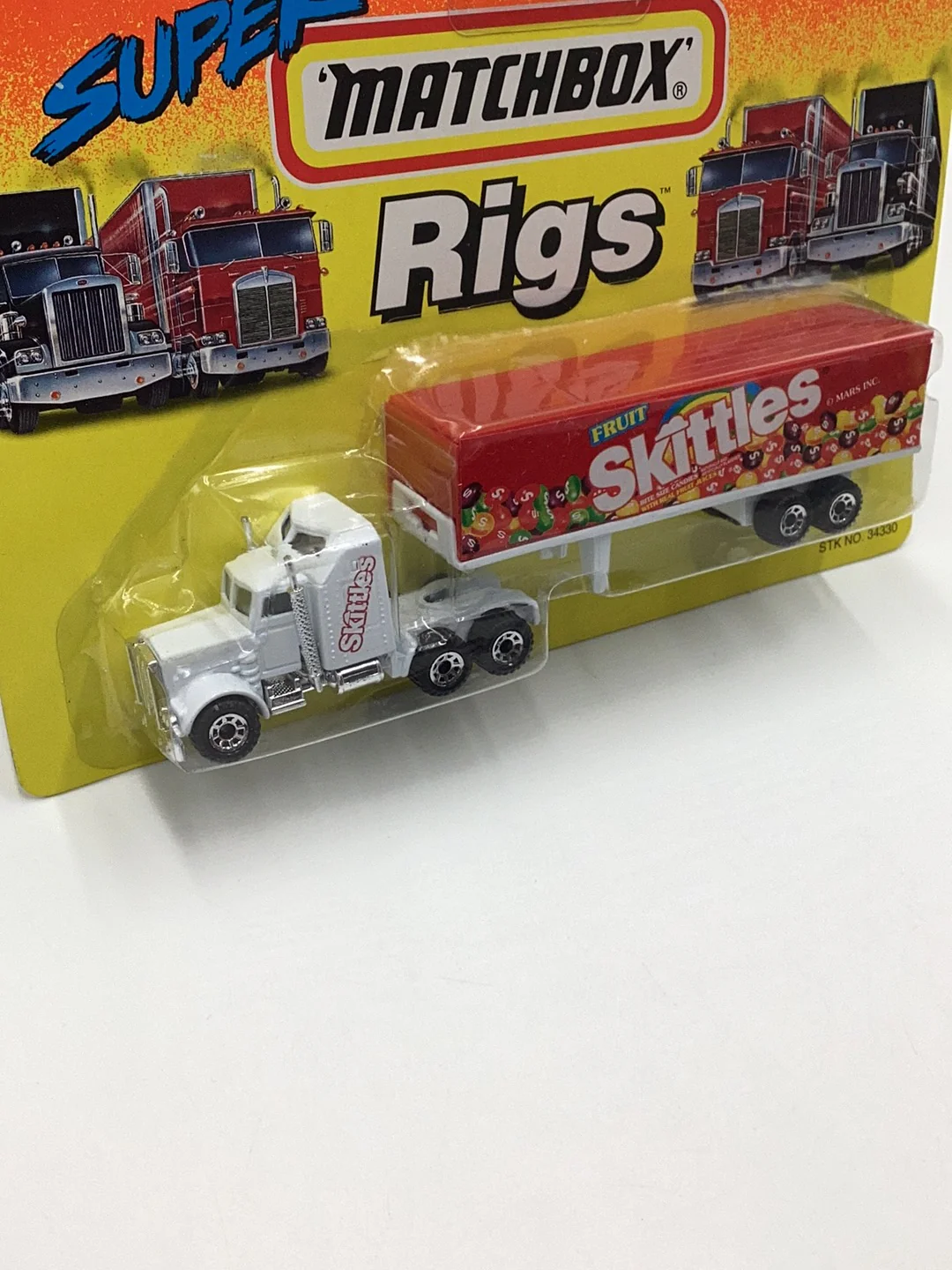 Matchbox Super Rigs Skittles Kenworth Aerodyne White Cab 168S - Image 3