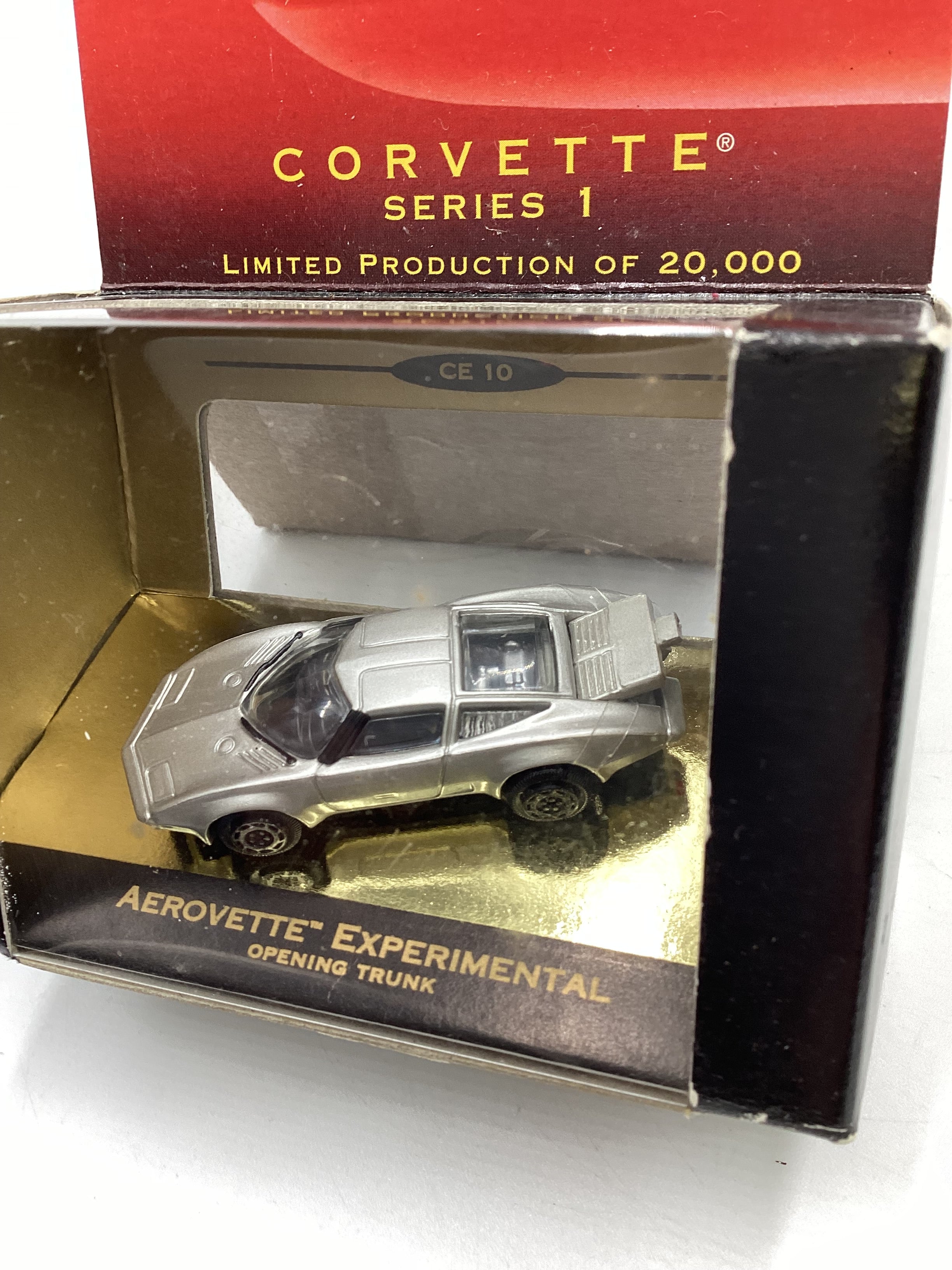 Micro Machines Collectors Edition Corvette Series 1 1967 Aerovette Experimental Silver 1/20000 SR CE 10 - Image 4
