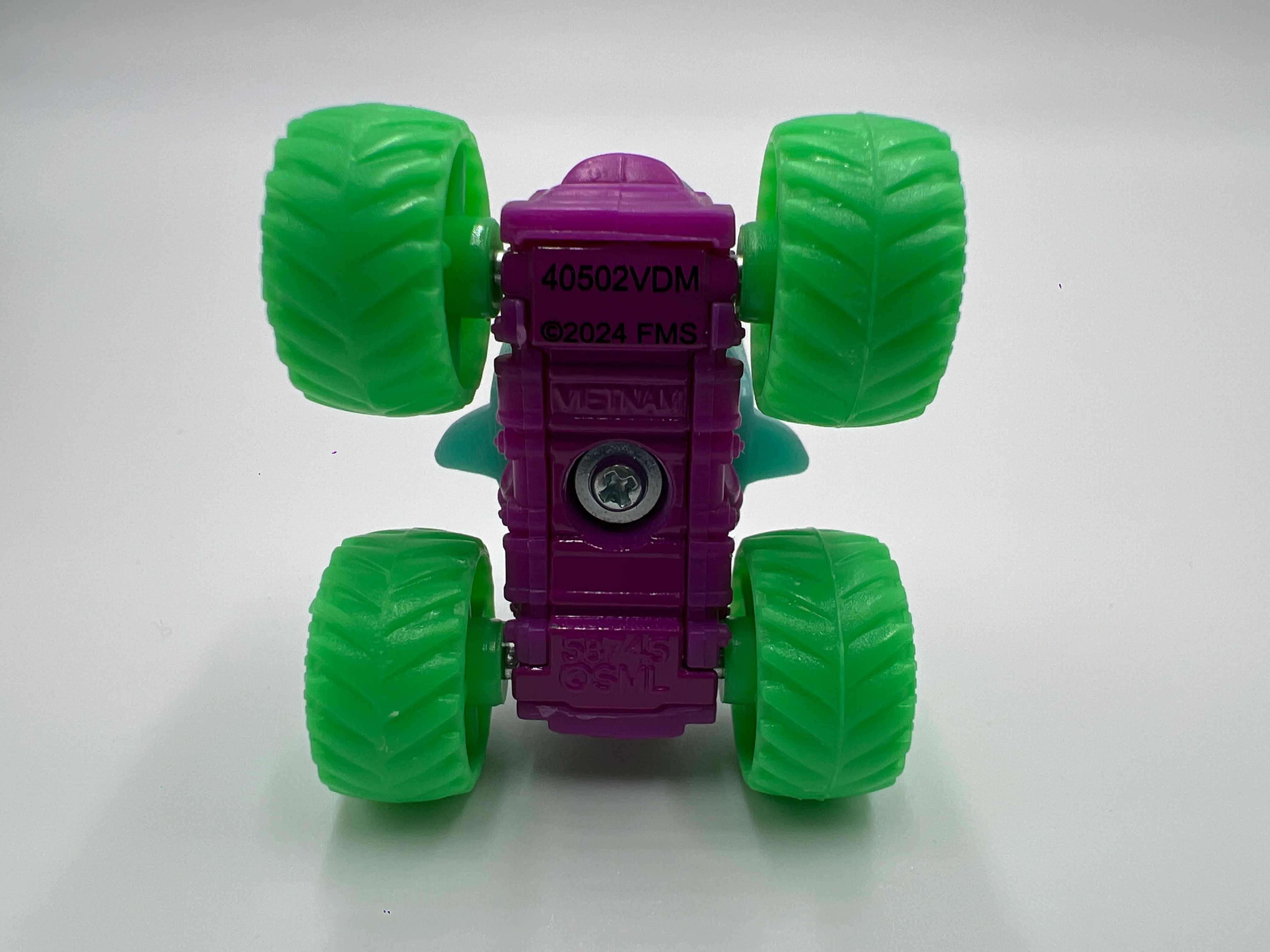 Monster Jam Mini Series 16 #738 Megalodon Chase - Image 6