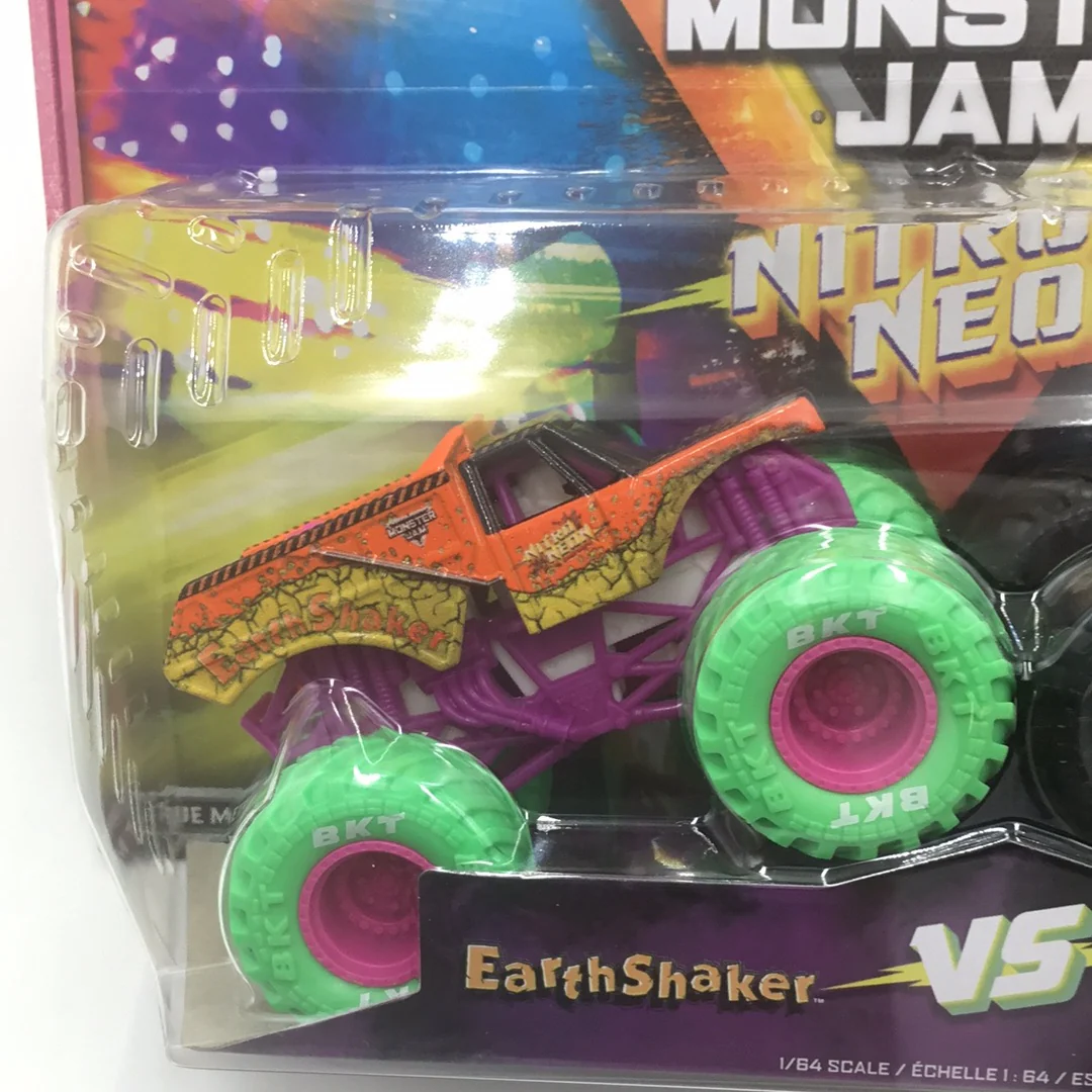 monster jam series 1 nitro neon 2 pack Earthshaker Vs. Grave Digger walmart exclusive 126I - Image 2