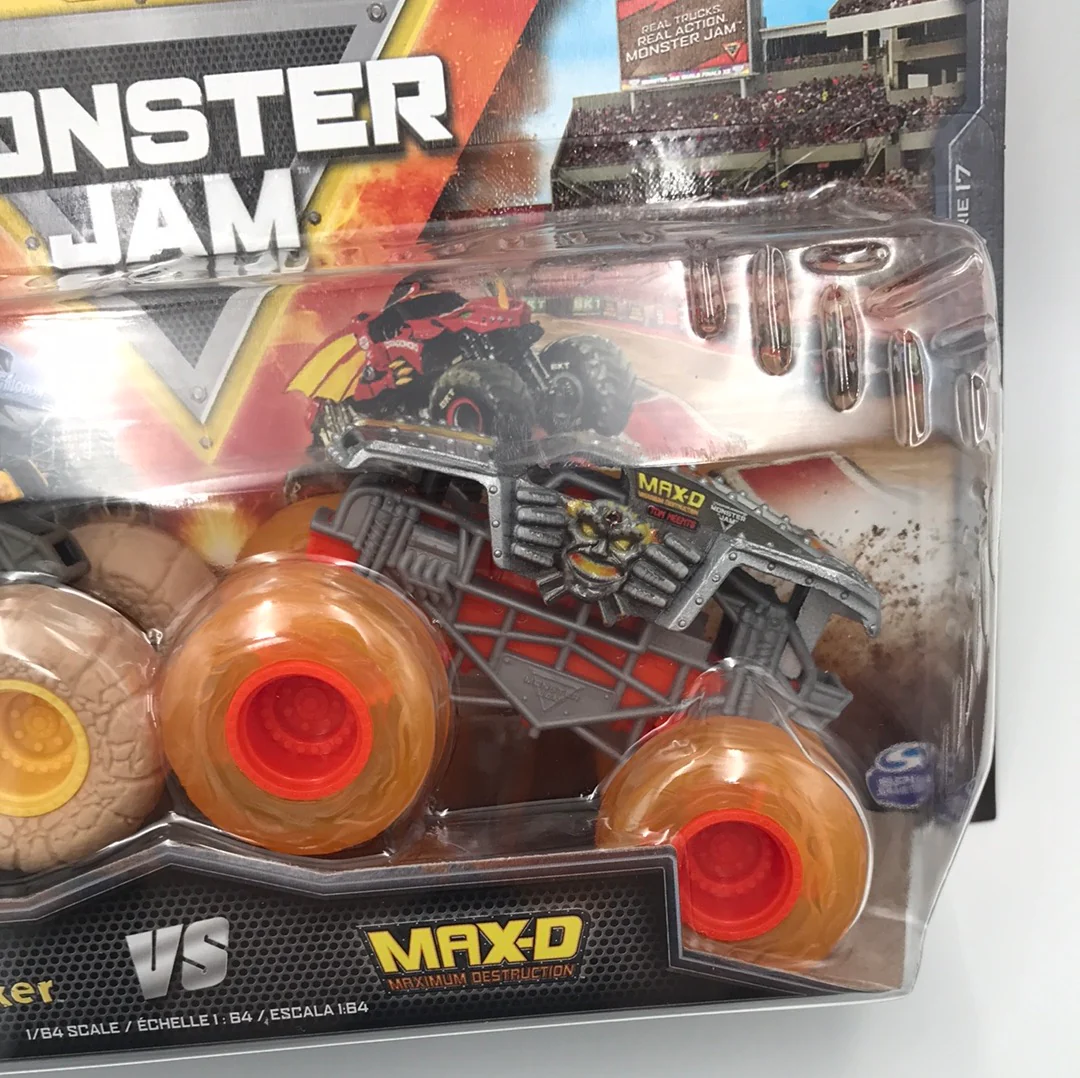 monster jam series 17 2 pack Earthshaker Vs. Max-D 130I - Image 3