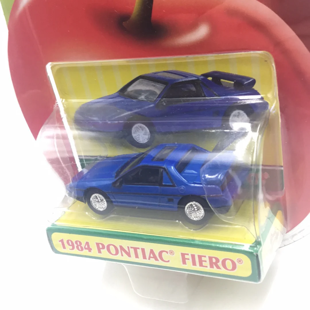 Motor max Fresh Cherries 1984 Pontiac Fiero - Image 4