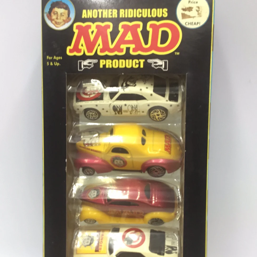 Racing Champions 5 Pack Mad TV - Image 3