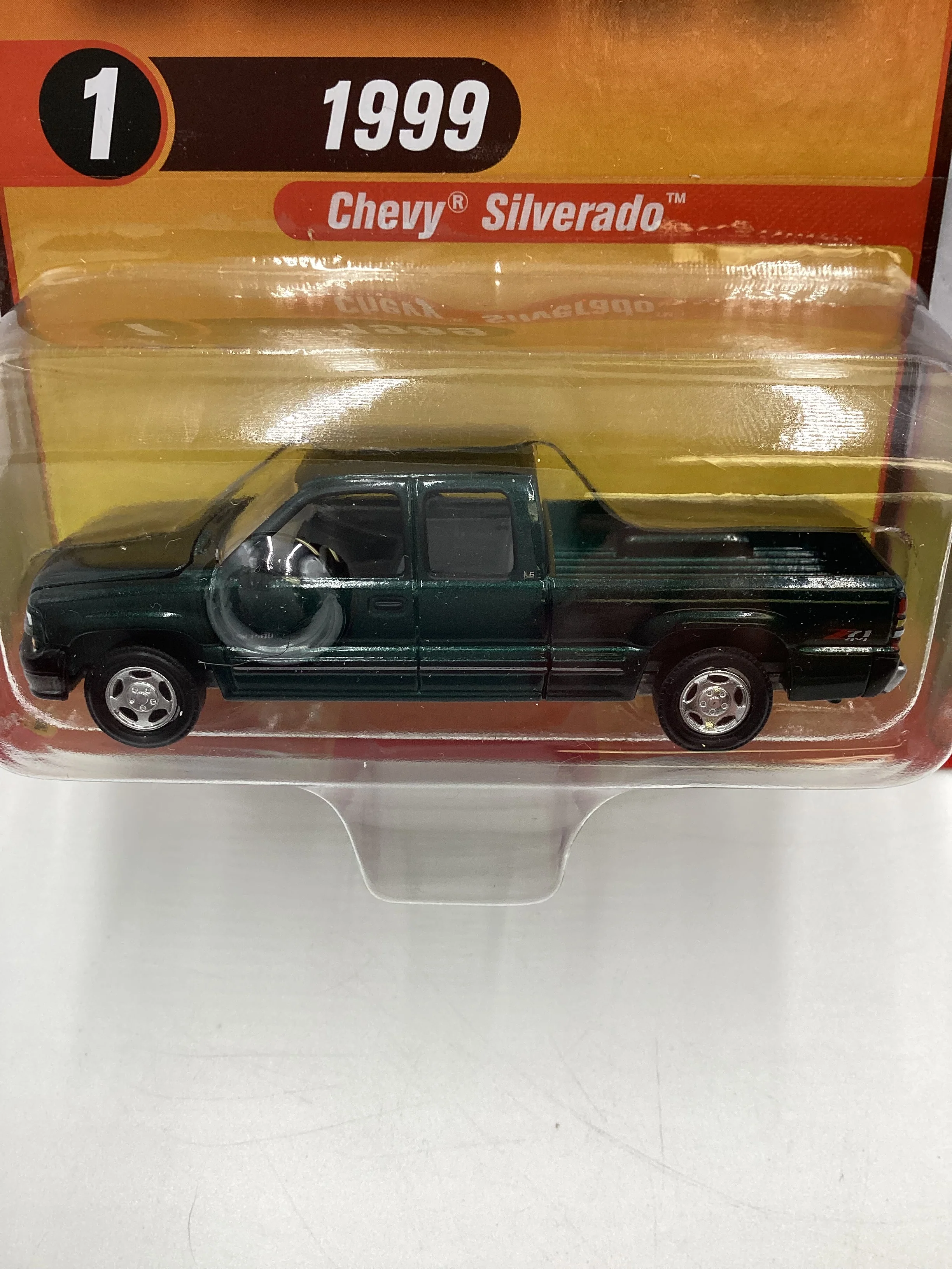 Racing Champions Mint #1 Release 1 Version A 1999 Chevy Silverado Green - Image 3