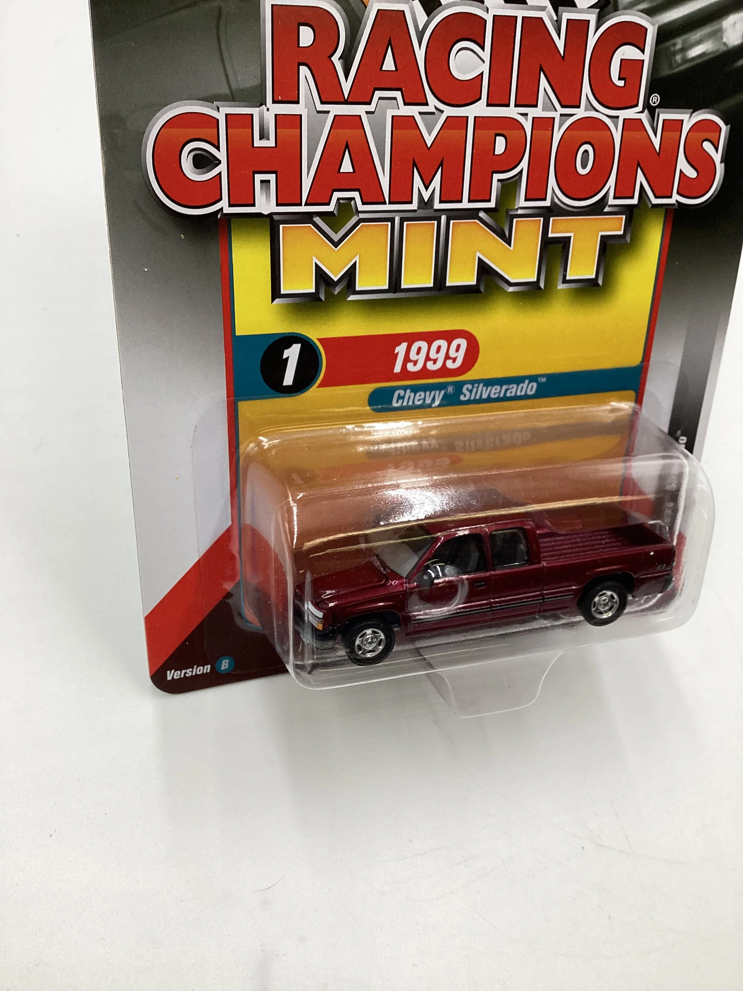 Racing Champions Mint #1 Release 1 Version B 1999 Chevy Silverado Red - Image 5