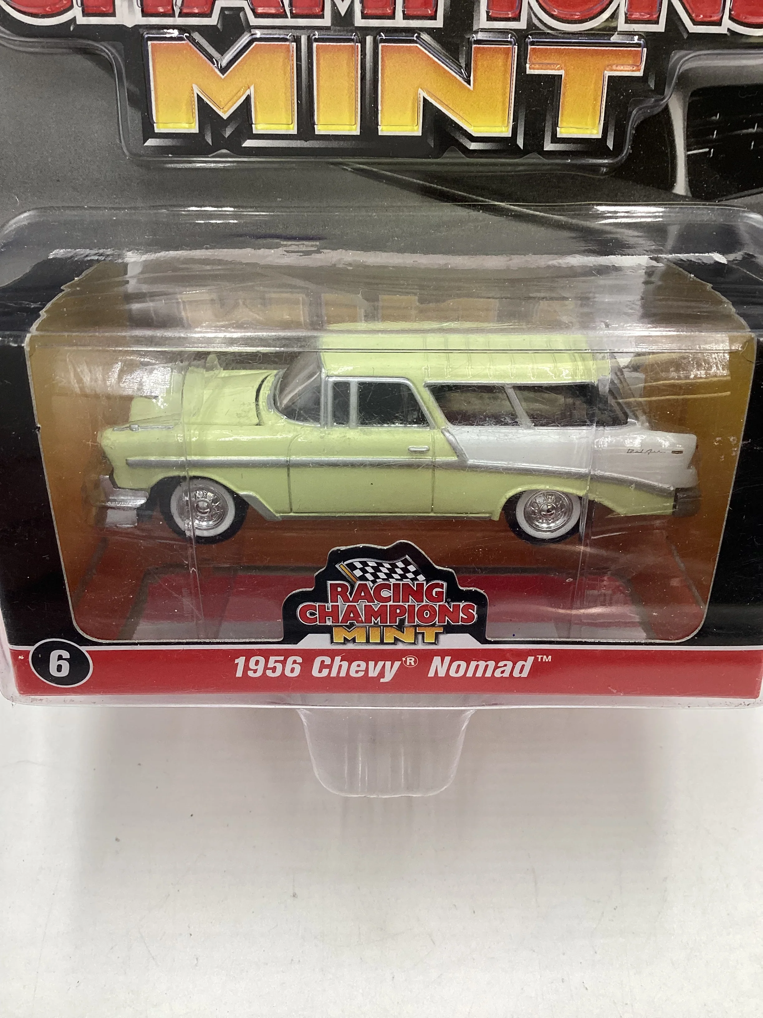 Racing Champions Mint 1956 Chevy Nomad 184i - Image 3
