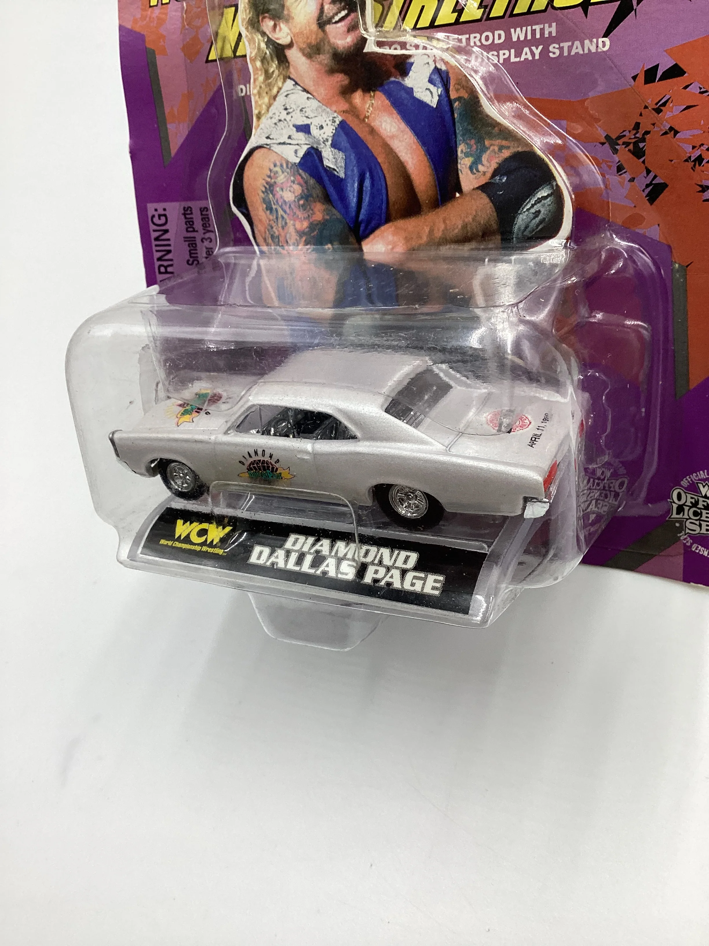 Racing Champions WCW Nitro Streetrods Diamond Dalls Page 65 Pontiac GTO White SR - Image 4