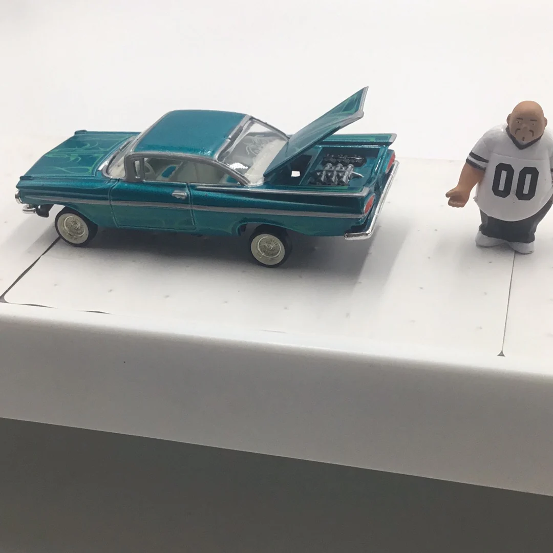 Revell Lowriders 1959 Chevy Impala #3 with adjustable suspension (Loose) - Image 3