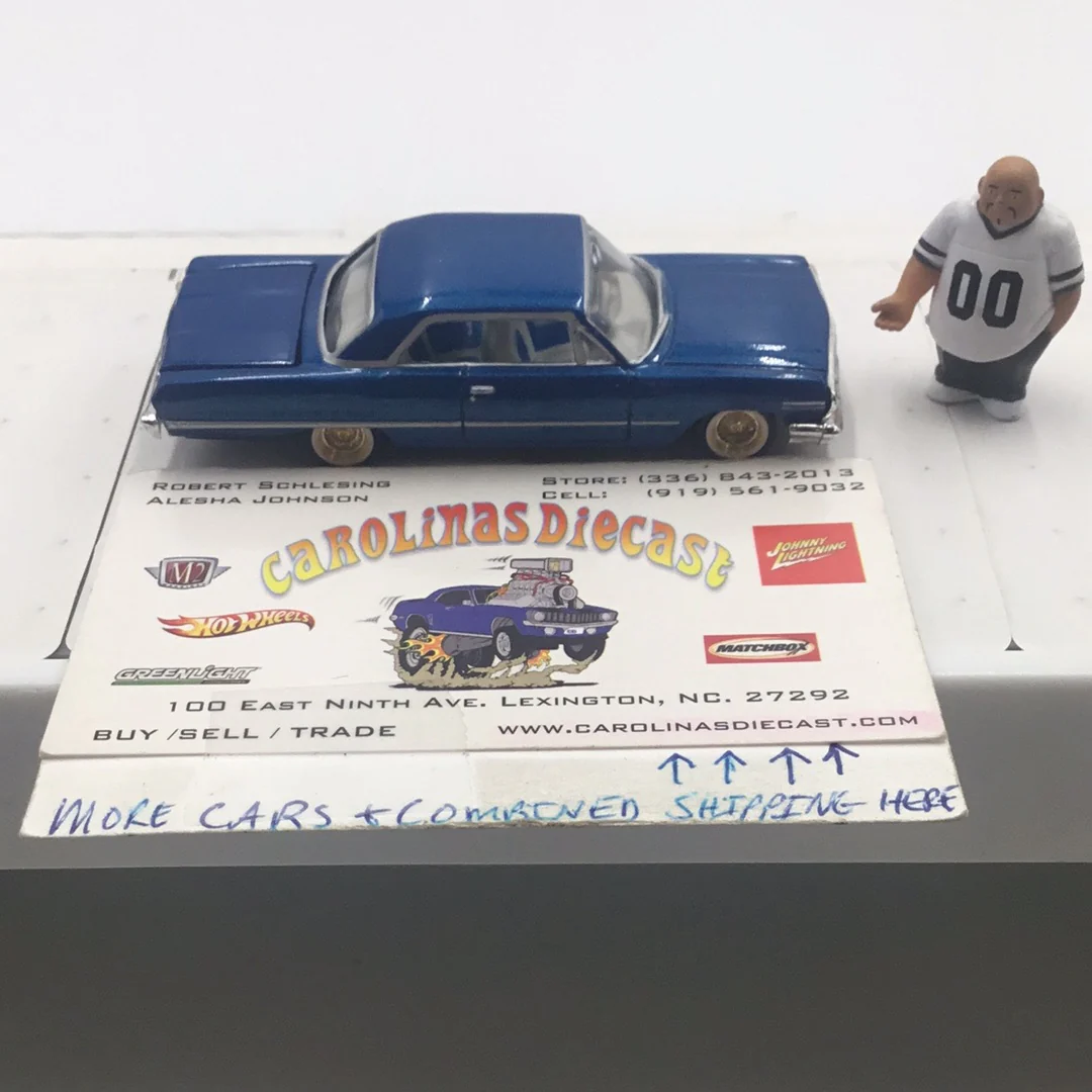Revell Lowriders 1964 Chevy Impala #7 with adjustable suspension (Loose) - Image 2