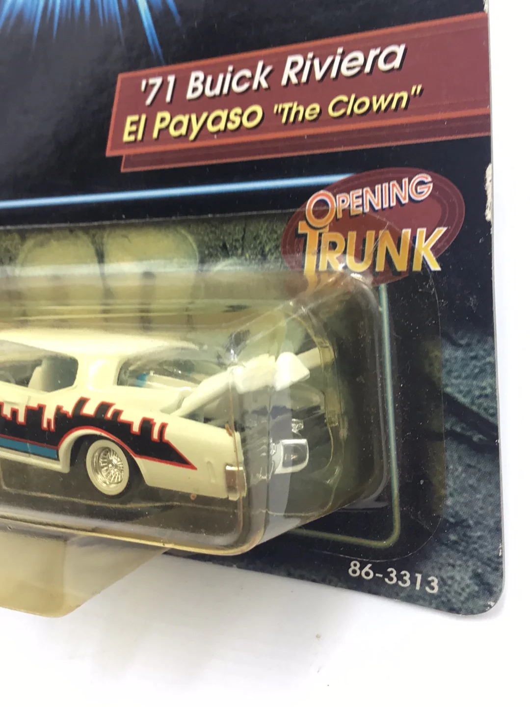 Revell Lowriders 1971 Buick Riviera El Payaso - Image 4