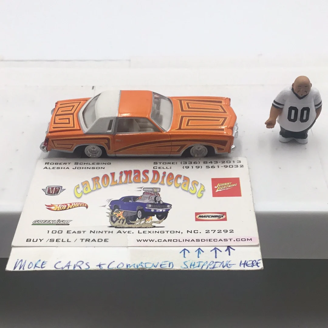 Revell Lowriders 1977 Monte Carlo #6 with adjustable suspension (Loose) - Image 2
