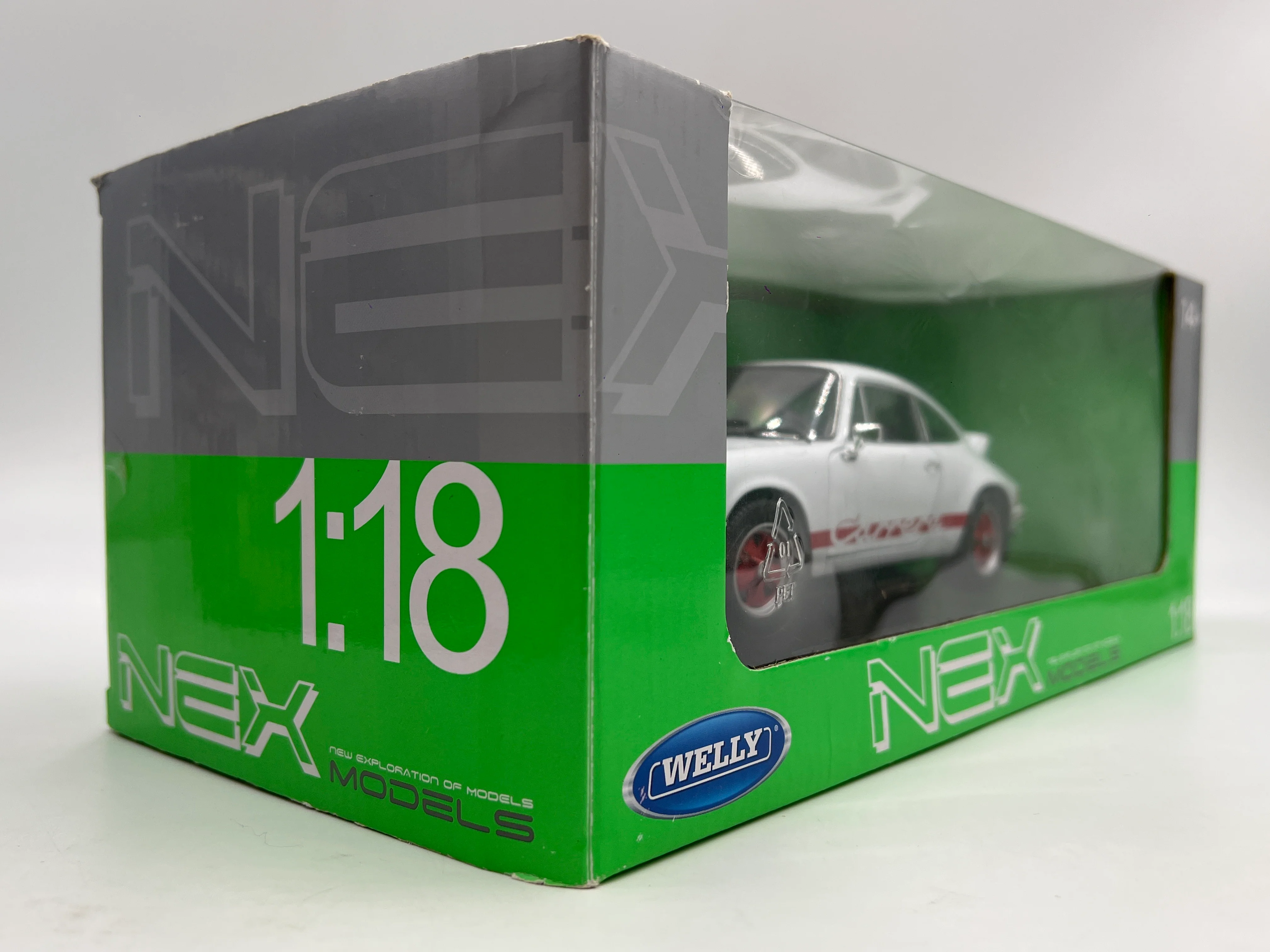 Welly 1:18 Scale NEX Models 1973 Porsche 911 Carrera RS White/Red VHTF - Image 4